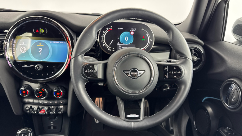 MINI Hatchback 1.5 Cooper Sport 5dr Auto Petrol Hatchback